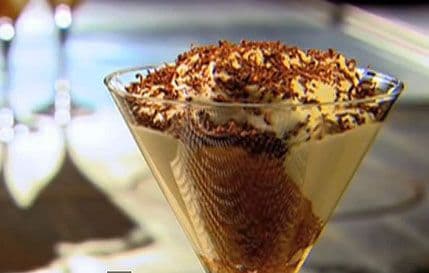 Gordon Remzi: Tiramisu za 28 sekundi (VIDEO) Gordon Remzi: Tiramisu za 28 sekundi (VIDEO)