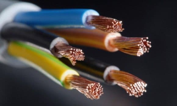 Rasvijetljena krađa kabla sa mosta Blaža Jovanovića Rasvijetljena krađa kabla sa mosta Blaža Jovanovića