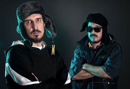 Zagrijavanje za „Asfaltiranje“ uz klapu Who See Zagrijavanje za „Asfaltiranje“ uz klapu Who See