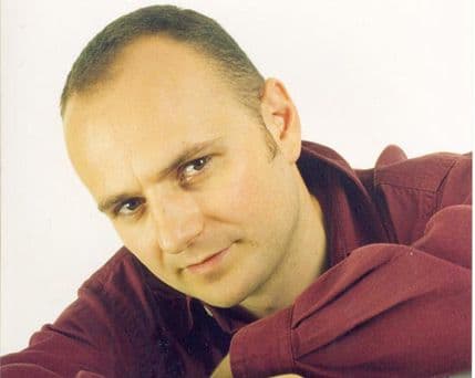 "Virtuozna harmonika" Predraga Jankovića u Porto Montenegru "Virtuozna harmonika" Predraga Jankovića u Porto Montenegru