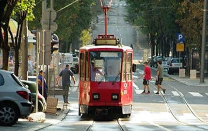 Beograd: Vozač umro dok je upravljao tramvajem Beograd: Vozač umro dok je upravljao tramvajem