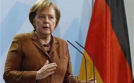 Merkel: Nijesmo smjeli da pustimo Grčku u eurozonu Merkel: Nijesmo smjeli da pustimo Grčku u eurozonu