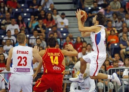 Srbija otputovala za Sloveniju bez Teodosića i Lučića Srbija otputovala za Sloveniju bez Teodosića i Lučića