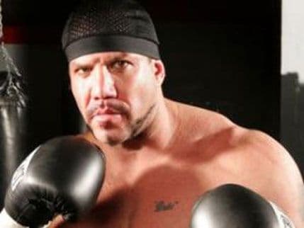 Preminuo Tomi Morison, zvijezda filma "Roki V" Preminuo Tomi Morison, zvijezda filma "Roki V"