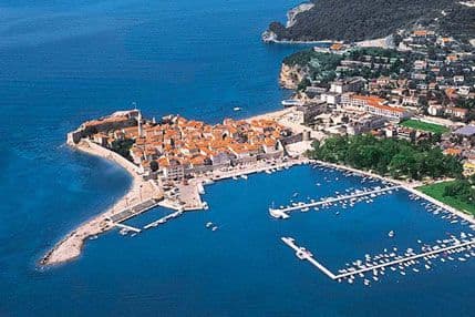 Budva: Komunalna policija naplatila 33.776 eura kazni Budva: Komunalna policija naplatila 33.776 eura kazni