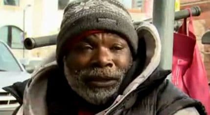 VIDEO: Dobro djelo beskućniku promijenilo život VIDEO: Dobro djelo beskućniku promijenilo život