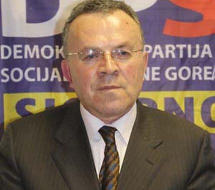 OSVRT: Fotelje u kojima ne sjedi odgovornost OSVRT: Fotelje u kojima ne sjedi odgovornost