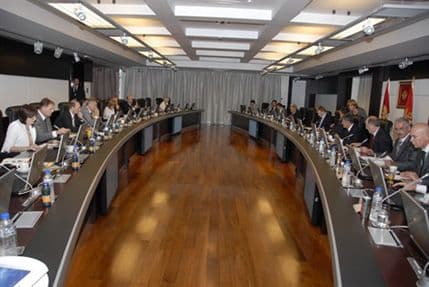 Vlada: Hitno omogućiti deponovanje otpada na Vasovim vodama Vlada: Hitno omogućiti deponovanje otpada na Vasovim vodama