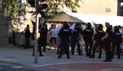 Pogledajte kako je došlo do incidenta u Jesenicama(VIDEO) Pogledajte kako je došlo do incidenta u Jesenicama(VIDEO)