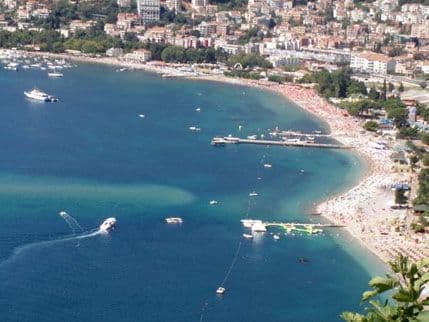 U Crnoj Gori trenutno boravi 45.843 turista U Crnoj Gori trenutno boravi 45.843 turista