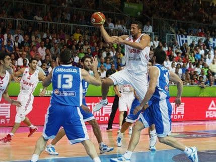 Eurobasket: Grci razbili Tursku, Slovenija se mučila Eurobasket: Grci razbili Tursku, Slovenija se mučila