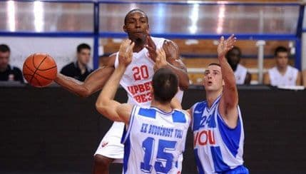 Zvezda ubjedljiva protiv Budućnosti Zvezda ubjedljiva protiv Budućnosti