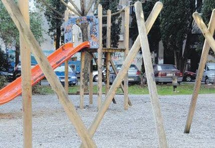 PG BIRO: Divljanje vandala košta nas 135 hiljada eura PG BIRO: Divljanje vandala košta nas 135 hiljada eura