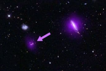 NASA otkrila 10 džinovskih crnih rupa!