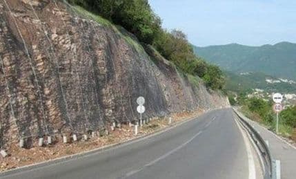 U devet nezgoda troje povrijeđenih U devet nezgoda troje povrijeđenih