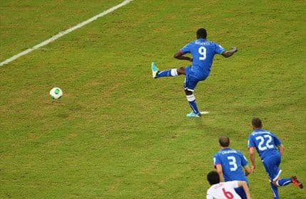 Nepogrješivi Baloteli Nepogrješivi Baloteli