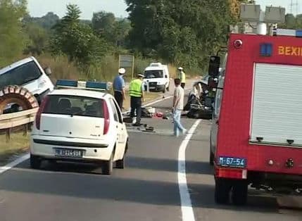 Teška nesreća na Ibarskoj magistrali: Poginula braća rukometaši Partizana Teška nesreća na Ibarskoj magistrali: Poginula braća rukometaši Partizana