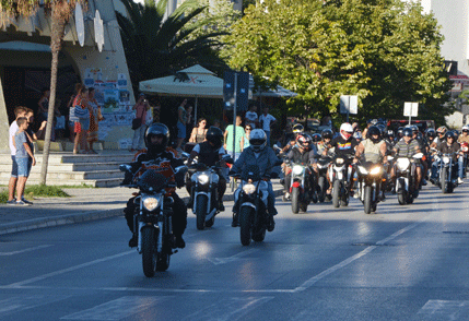 FOTO: Moćne mašine u Sutomoru i Baru FOTO: Moćne mašine u Sutomoru i Baru