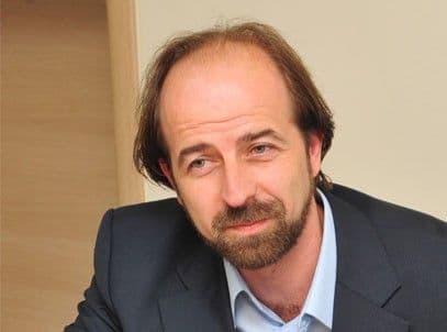 RADONJIĆ: Nema političke volje da se otkloni diskriminacija srpskog jezika RADONJIĆ: Nema političke volje da se otkloni diskriminacija srpskog jezika