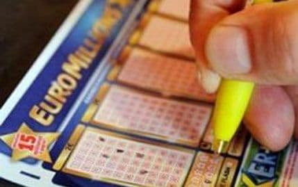 Španija: Traži se zaboravni osvajač 4,7 miliona eura na lutriji Španija: Traži se zaboravni osvajač 4,7 miliona eura na lutriji