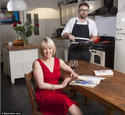 Najgora supruga: Ne kuva, ne čisti, sa mužem vodi ljubav svakih 10 godina Najgora supruga: Ne kuva, ne čisti, sa mužem vodi ljubav svakih 10 godina