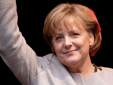 Njemačka: Merkel favoritkinja Njemačka: Merkel favoritkinja