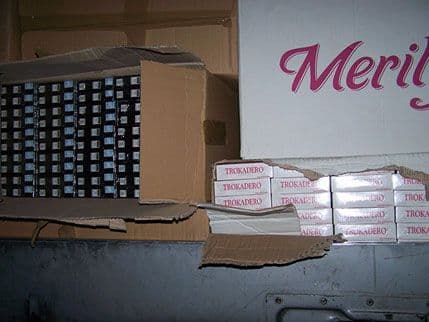 UC: Zaplijenjena roba i cigarete u vrijednosti od preko 240.000 eura UC: Zaplijenjena roba i cigarete u vrijednosti od preko 240.000 eura