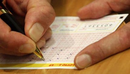 Dobitnik sedmice poklonio 7000 eura Dobitnik sedmice poklonio 7000 eura