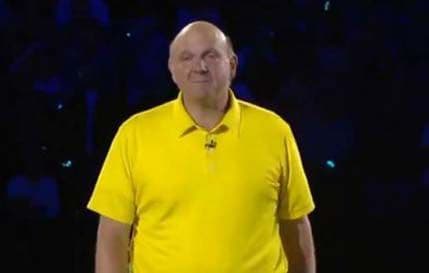 Izvršni direktor "Majkrosofta" održao oproštajni govor sa suzama u očima Izvršni direktor "Majkrosofta" održao oproštajni govor sa suzama u očima