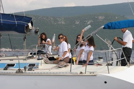 VIDEO, FOTO: 29 poruka u boci zašto Crna Gora treba da uđe u NATO VIDEO, FOTO: 29 poruka u boci zašto Crna Gora treba da uđe u NATO