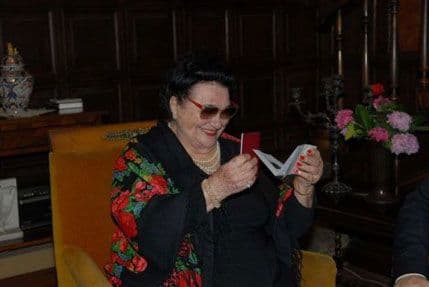 Jovanka Broz se probudila iz kome, prepoznaje ljude oko sebe Jovanka Broz se probudila iz kome, prepoznaje ljude oko sebe