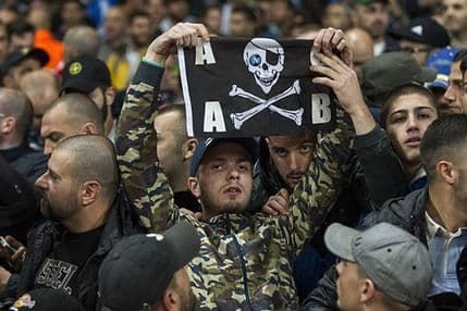 VIDEO: Navijači Napolija divljali u Londonu VIDEO: Navijači Napolija divljali u Londonu