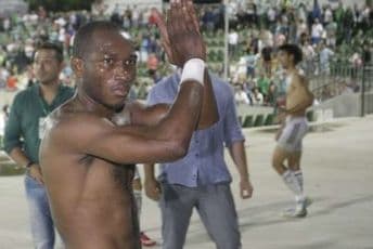 Đemba-Đemba: Ako osvojimo titulu, go ću plesati po cijelom terenu!