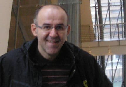 Zastave na pola koplja ili: osvećenje hrama u Podgorici Zastave na pola koplja ili: osvećenje hrama u Podgorici