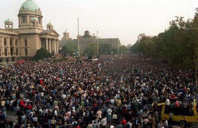 B92: 5. oktobar - 13 godina razočaranja B92: 5. oktobar - 13 godina razočaranja