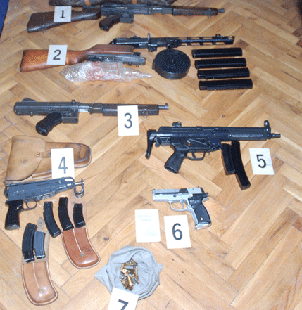 Policija oduzela arsenal oružja u Bijelom Polju Policija oduzela arsenal oružja u Bijelom Polju