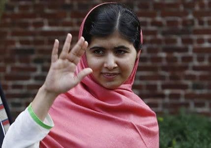 Malala favorit za Nobela za mir Malala favorit za Nobela za mir