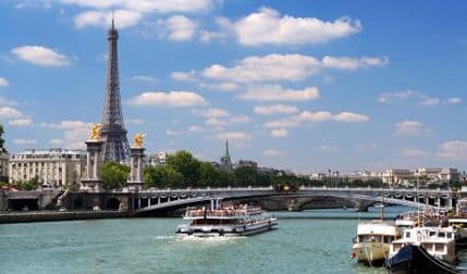 Francuska: Suđenje članovima Adventističke crkve zbog egzorcizma Francuska: Suđenje članovima Adventističke crkve zbog egzorcizma