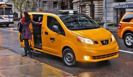 Sud u Njujorku blokirao Nisanovu flotu taksija Sud u Njujorku blokirao Nisanovu flotu taksija
