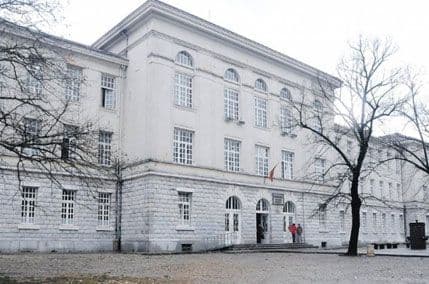 Na maturskom ispitu i književnost, gramatika i leksika Na maturskom ispitu i književnost, gramatika i leksika