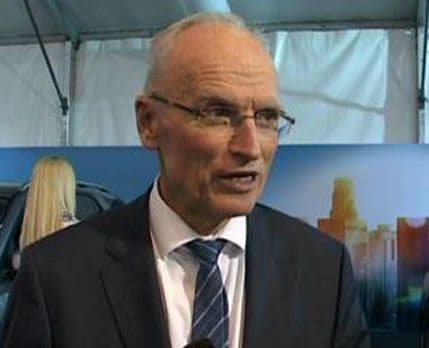 Fišer: Ponosan sam što Mercedes izlaže u Budvi Fišer: Ponosan sam što Mercedes izlaže u Budvi