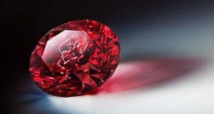 U kriznoj 2013. rekordna prodaja skupocjenih ružičastih dijamanata U kriznoj 2013. rekordna prodaja skupocjenih ružičastih dijamanata