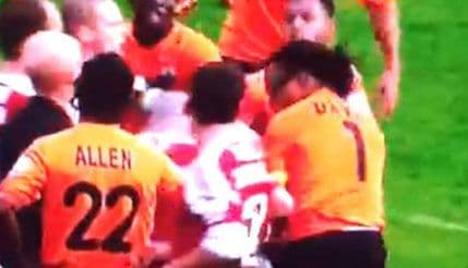 VIDEO: Edgar Davids i u 40. godini bije na terenu! VIDEO: Edgar Davids i u 40. godini bije na terenu!