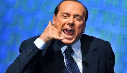 Kazna za Berluskonija mogla bi da bude šetnja kučića ili pričanje viceva Kazna za Berluskonija mogla bi da bude šetnja kučića ili pričanje viceva