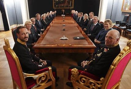 Norveška vlada stupila na dužnost Norveška vlada stupila na dužnost