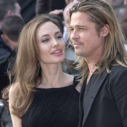 Bred i Anđelina potpisali predbračni ugovor Bred i Anđelina potpisali predbračni ugovor