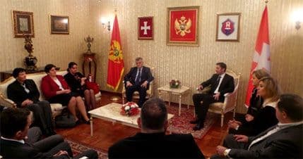 Na Cetinju rade sad kada nije vrijeme Na Cetinju rade sad kada nije vrijeme