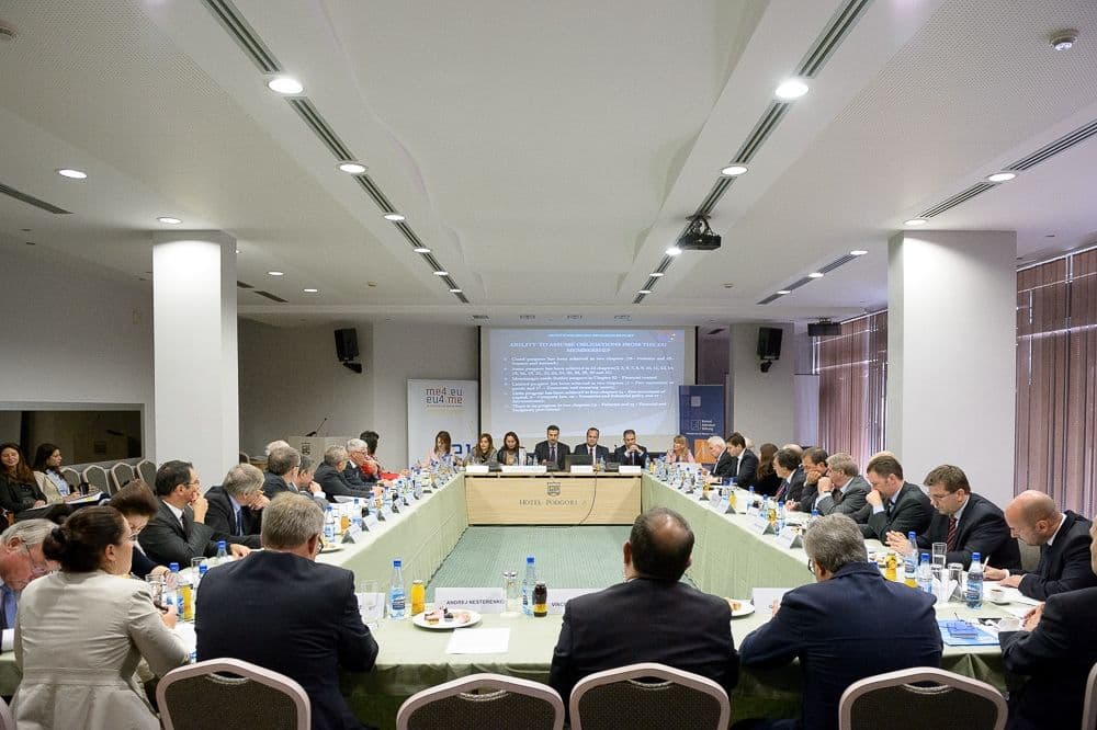 Održan brifing s ambasadorima povodom predstavljanja Izvještaja EK Održan brifing s ambasadorima povodom predstavljanja Izvještaja EK