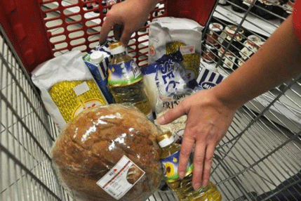 Minimalna potrošačka korpa u septembru 800,8 eura Minimalna potrošačka korpa u septembru 800,8 eura