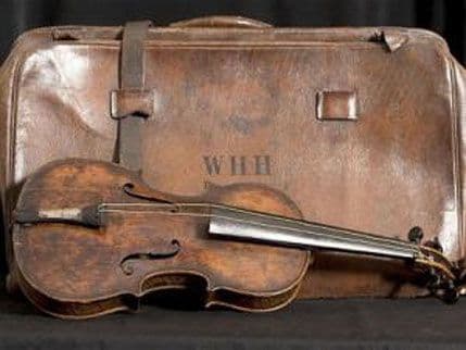Danas aukcija za violinu sa Titanika Danas aukcija za violinu sa Titanika